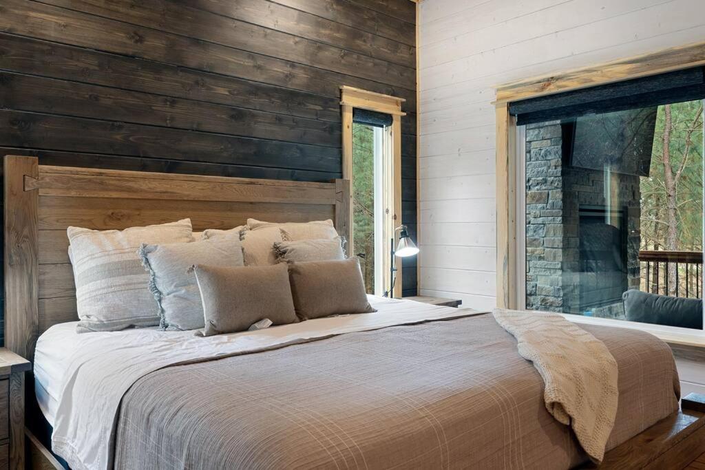Lone Pine Lodge. Brand New! 2 Bedroom Luxury Cabin. Broken Bow Exterior foto